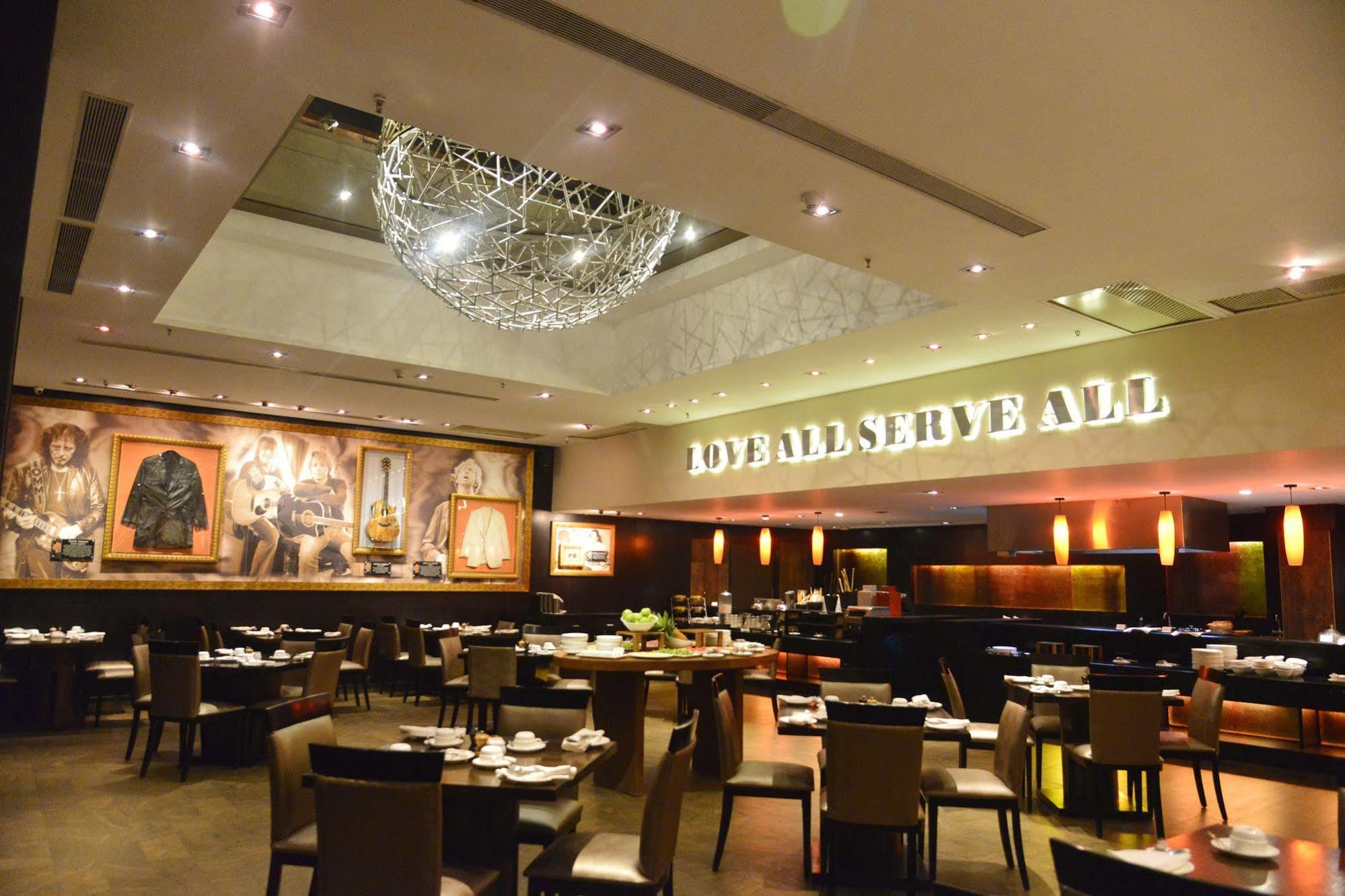 ハード ロック ホテル ゴア カラングート エクステリア 写真 Interior of the restaurant
